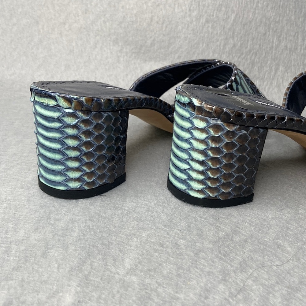 Manolo Blahnik Otawi Mule sandal with block heel - Navy/Teal - women's 36 - Picture 3 of 11